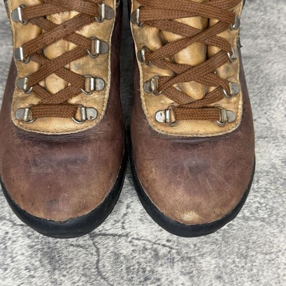 SOLD - Picture 3 of 15